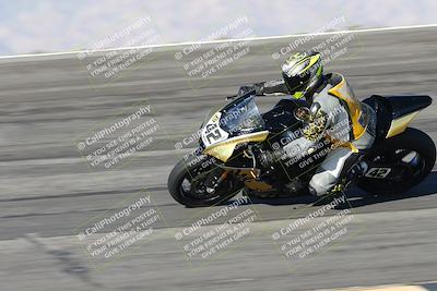 media/Jan-16-2026-CVMA Friday Practice (Fri) [[6f2bf47531]]/3-Racer 2/Session 2 Bowl Entry Pans/